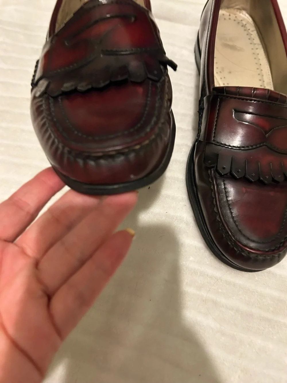 G. H. Bass Weejuns Burgundy Penny Loafers 10 C